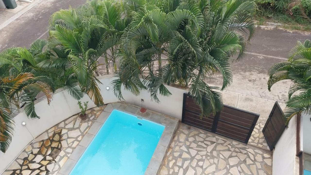 Villa John Flic en Flac Luaran gambar