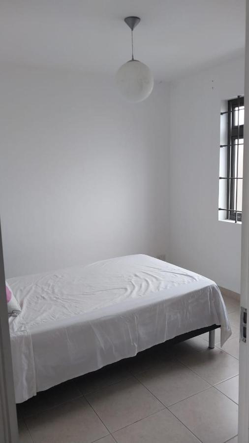 Villa John Flic en Flac Luaran gambar