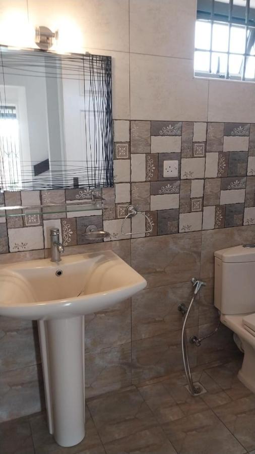 Villa John Flic en Flac Luaran gambar